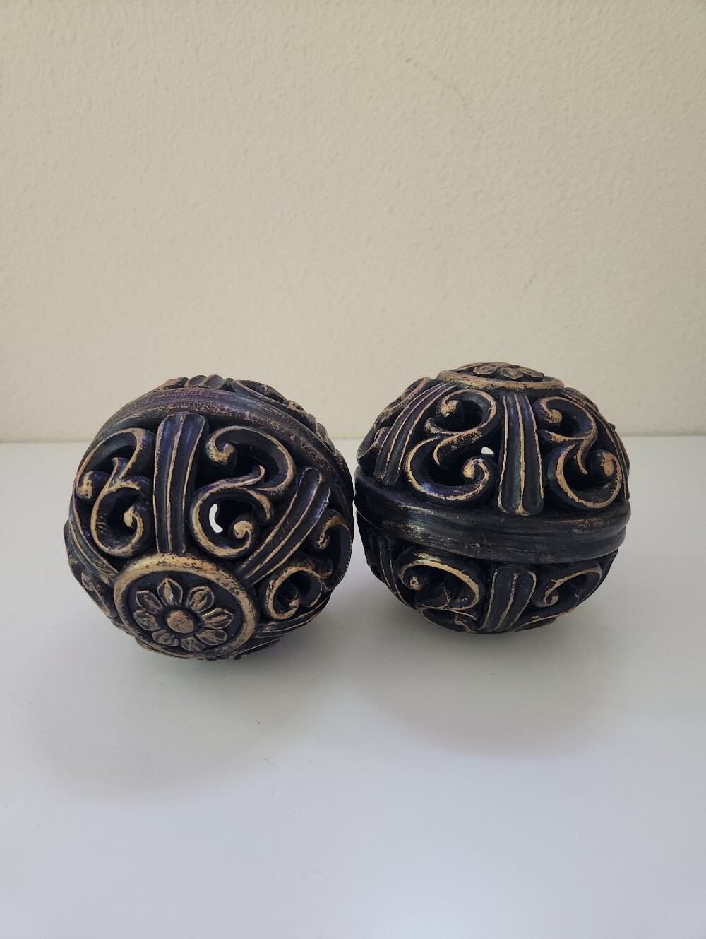 Decorative Scrollwork Orb Sphere Set of 2 Bronze Black Table Decor